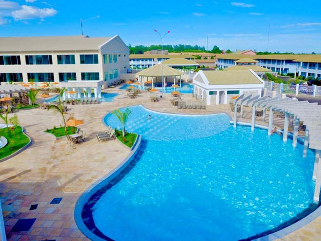Lacqua Diroma Apartamento Completo Com Fogao, Geladeira, Micro-Ondas, Piscina 24H, Acomoda Ate 5 Pessoas Caldas Novas Exterior foto